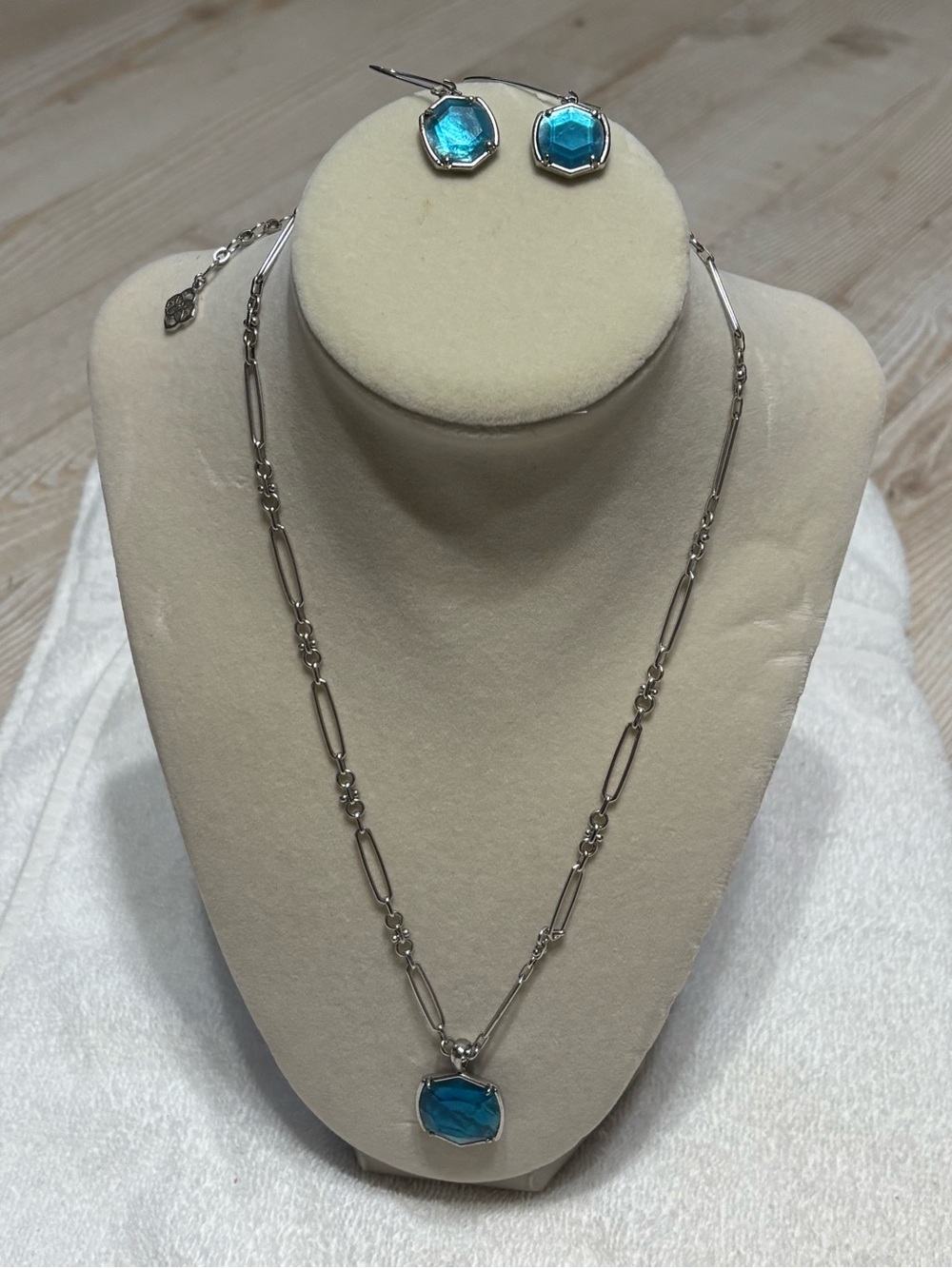 Kendra Scott Necklace and Earring Set with Blue Stones